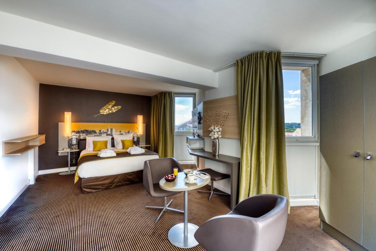 Mercure Avignon Centre Palais Des Papes Exterior photo