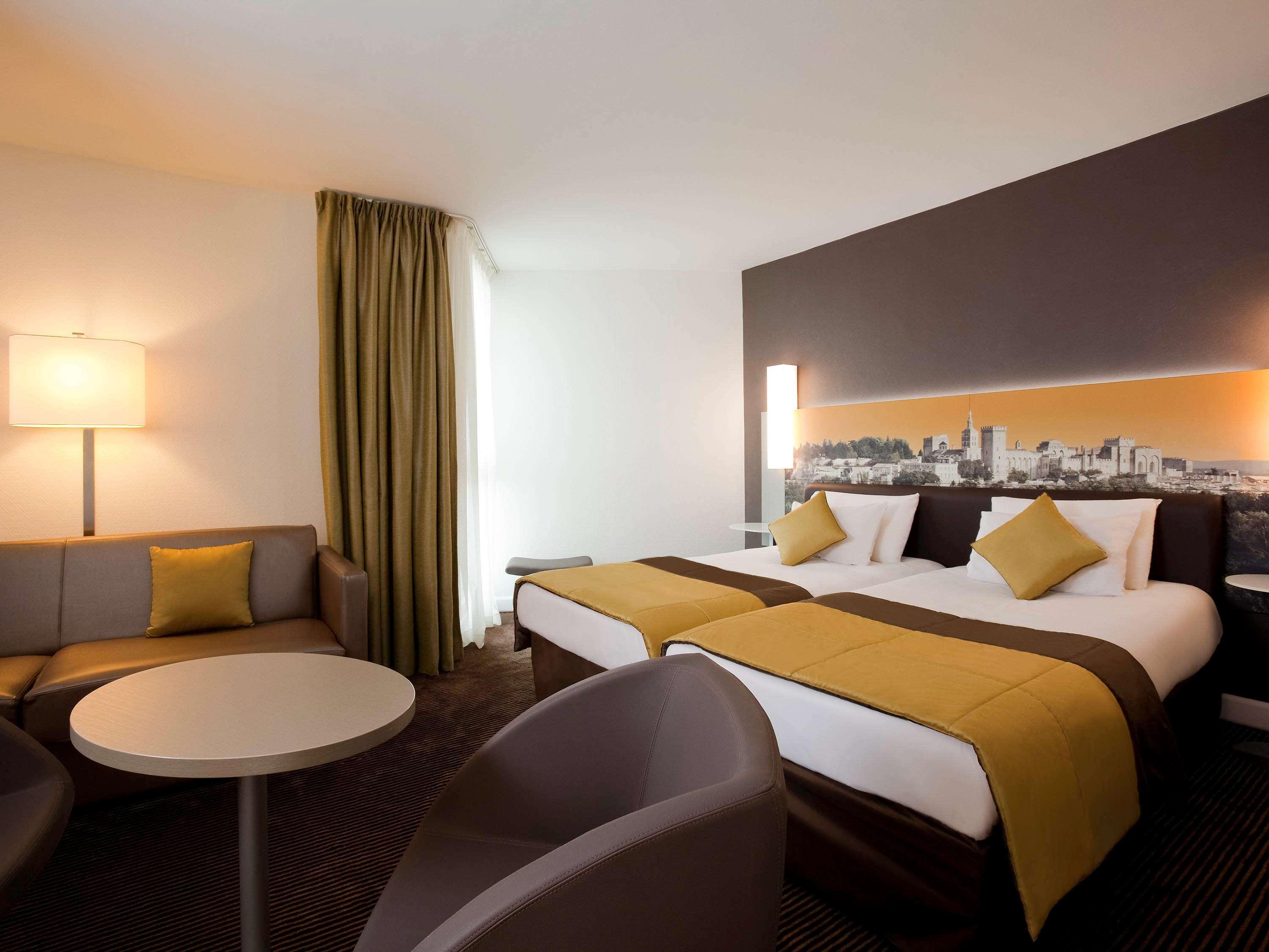 Mercure Avignon Centre Palais Des Papes Exterior photo